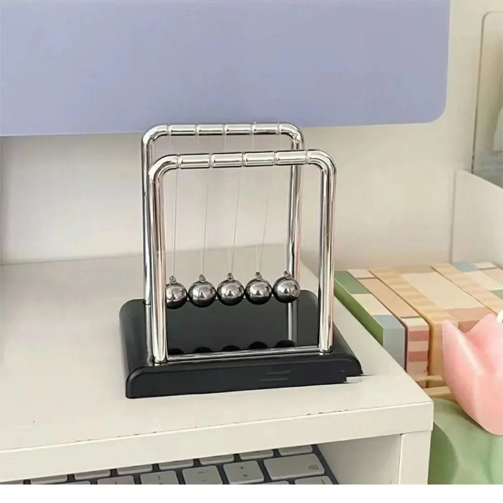 Pendulum Desktop Toys